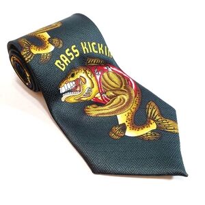 Museo Necktie Black Bass Kickin Cartoon Pattern  56x3.75"
